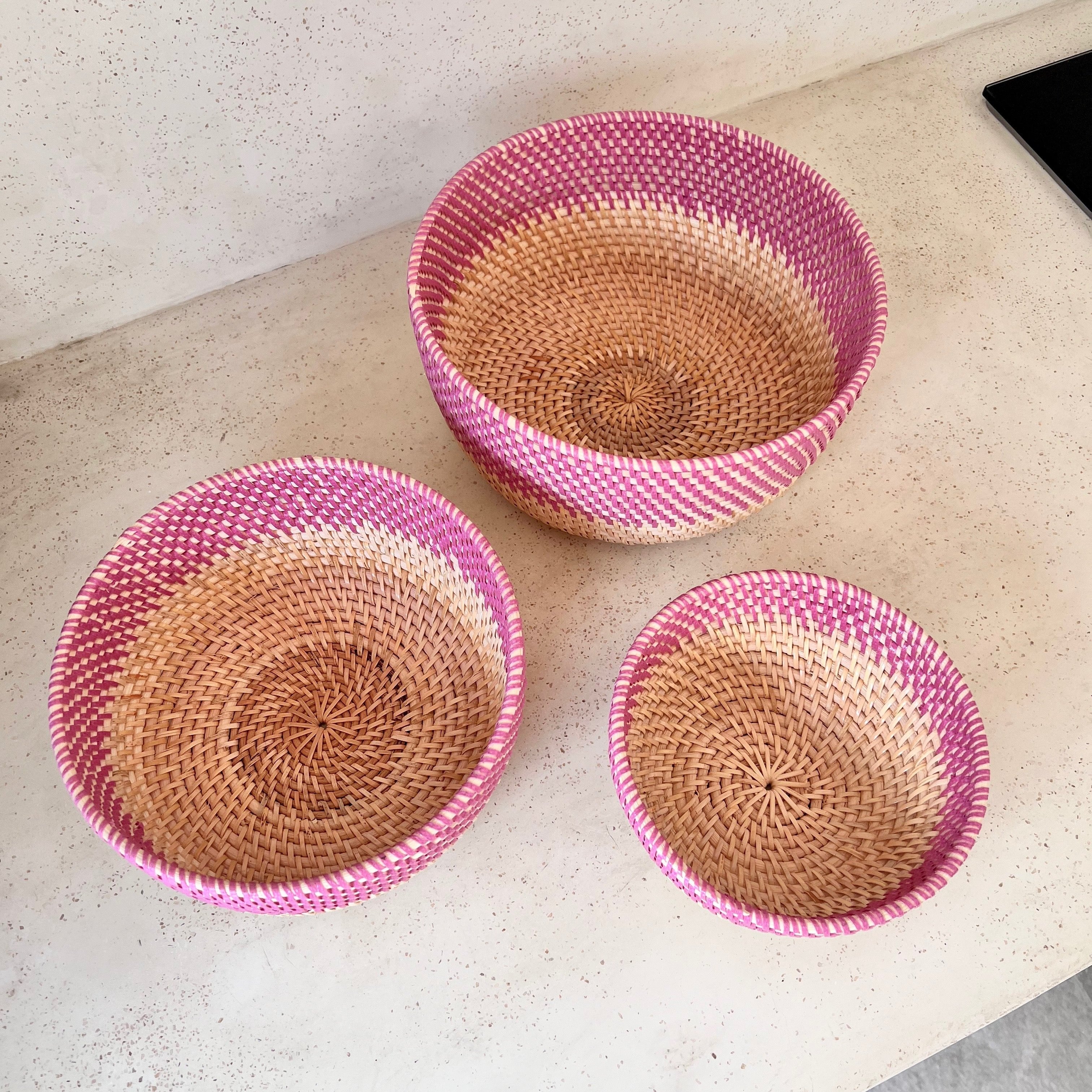 Milu II Rattan-Schale – Handgefertigt, Rund, in drei Größen, Perfekt für kleine Dinge, in verschiedenen Farben