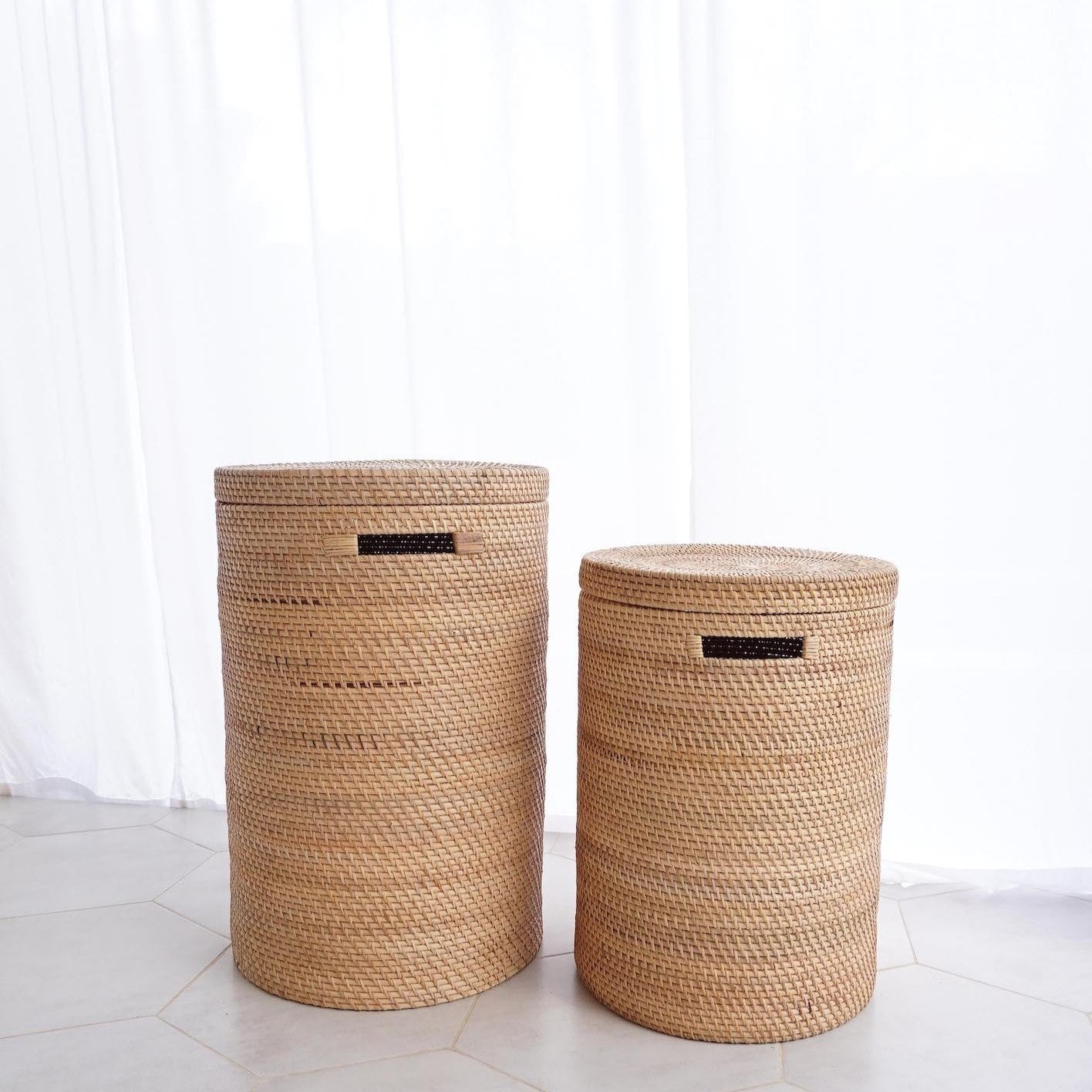 Aga Wäschekorb mit Deckel – Handgefertigt, Rund, in Natur